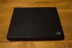 ThinkPad R51 Lid